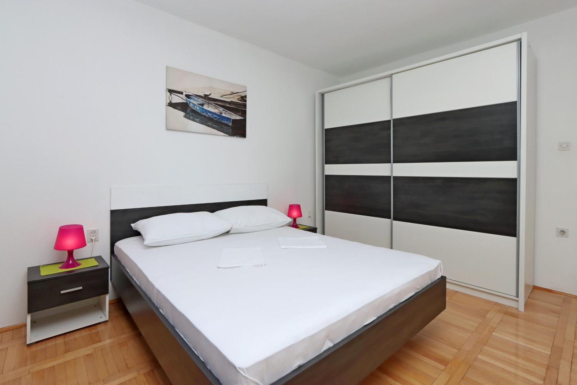 Apartments With A Parking Space Senj - 5571 客房 照片